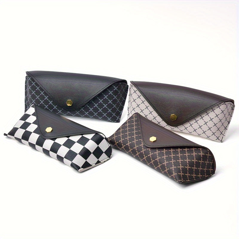 Checkered Print Sunglasses Case